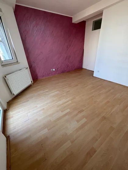 Živinarnik | 4zida.rs