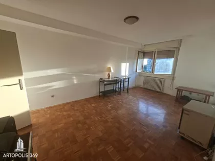 Crnotravska | 4zida.rs