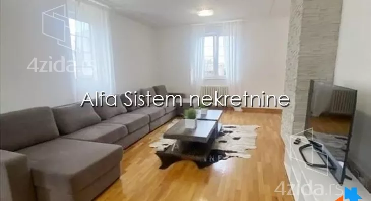 Petosoban stan | 4zida