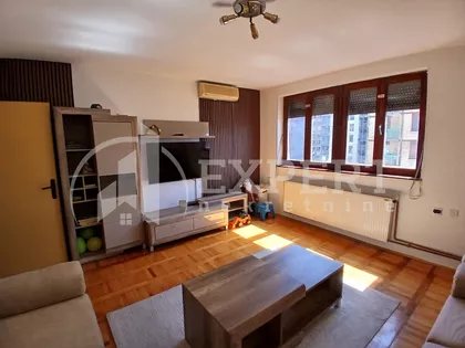 Trg kralja Aleksandra Ujedinitelja | 4zida.rs