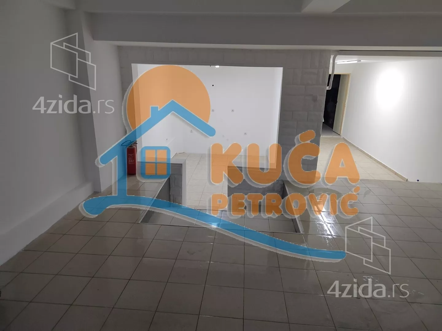 Lokal | 4zida