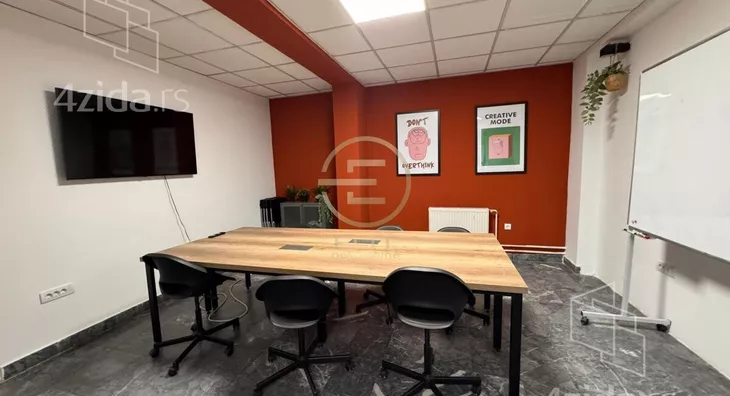 Poslovni prostor | 4zida