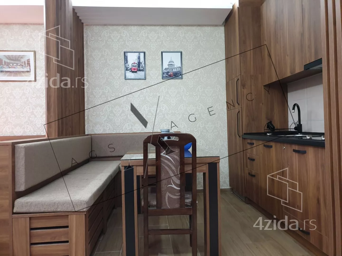 Garsonjera | 4zida