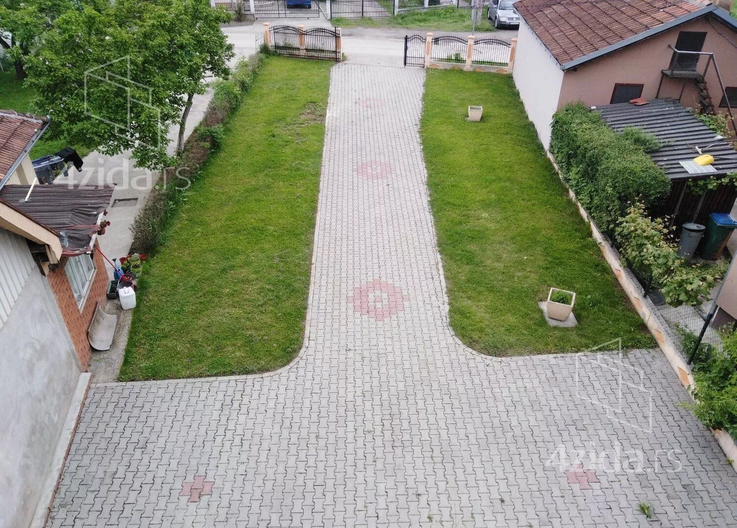 3-etažna kuća | 4zida