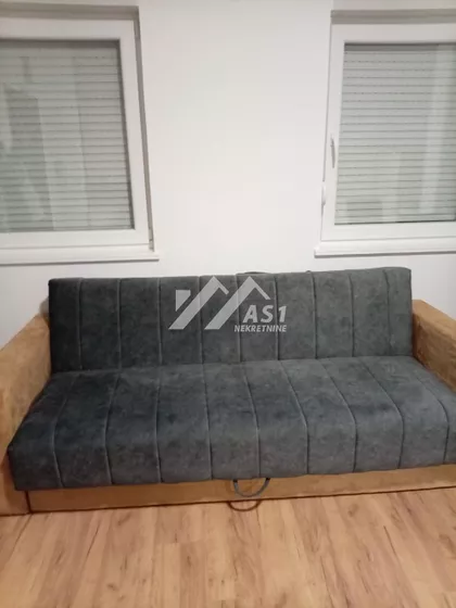 Steva Čuturila | 4zida.rs