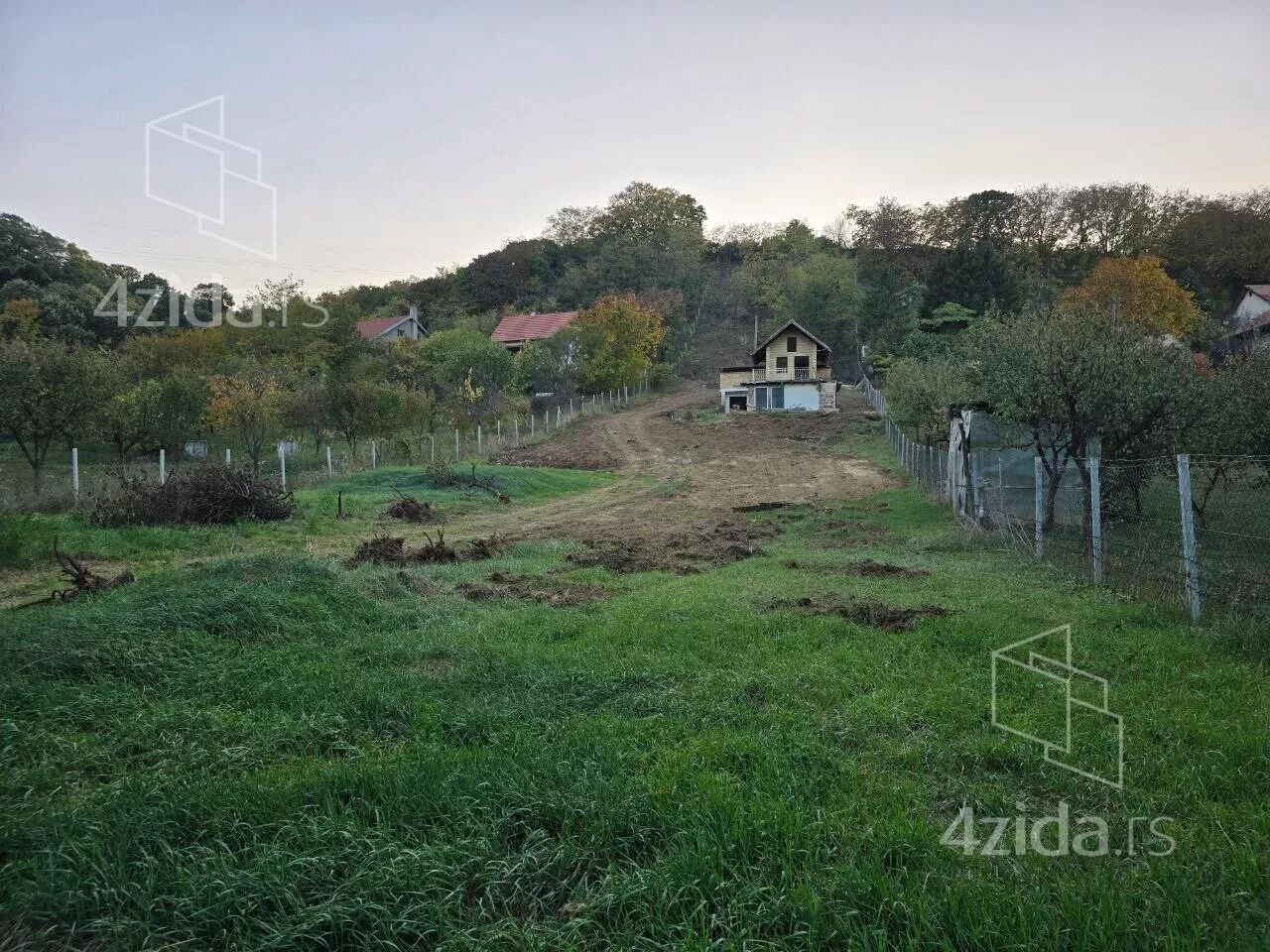 Građevinsko zemljište | 4zida