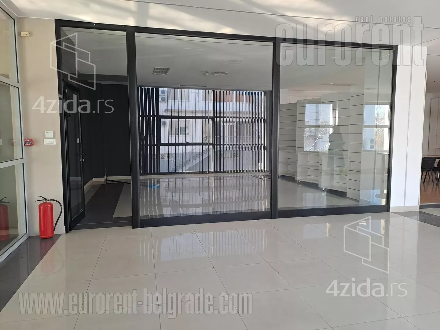 Poslovni prostor | 4zida