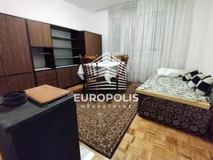 Zemun Polje | 4zida.rs