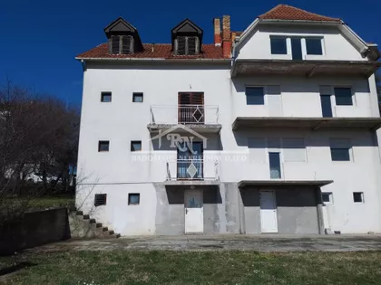 Kapetana Deroka | 4zida.rs