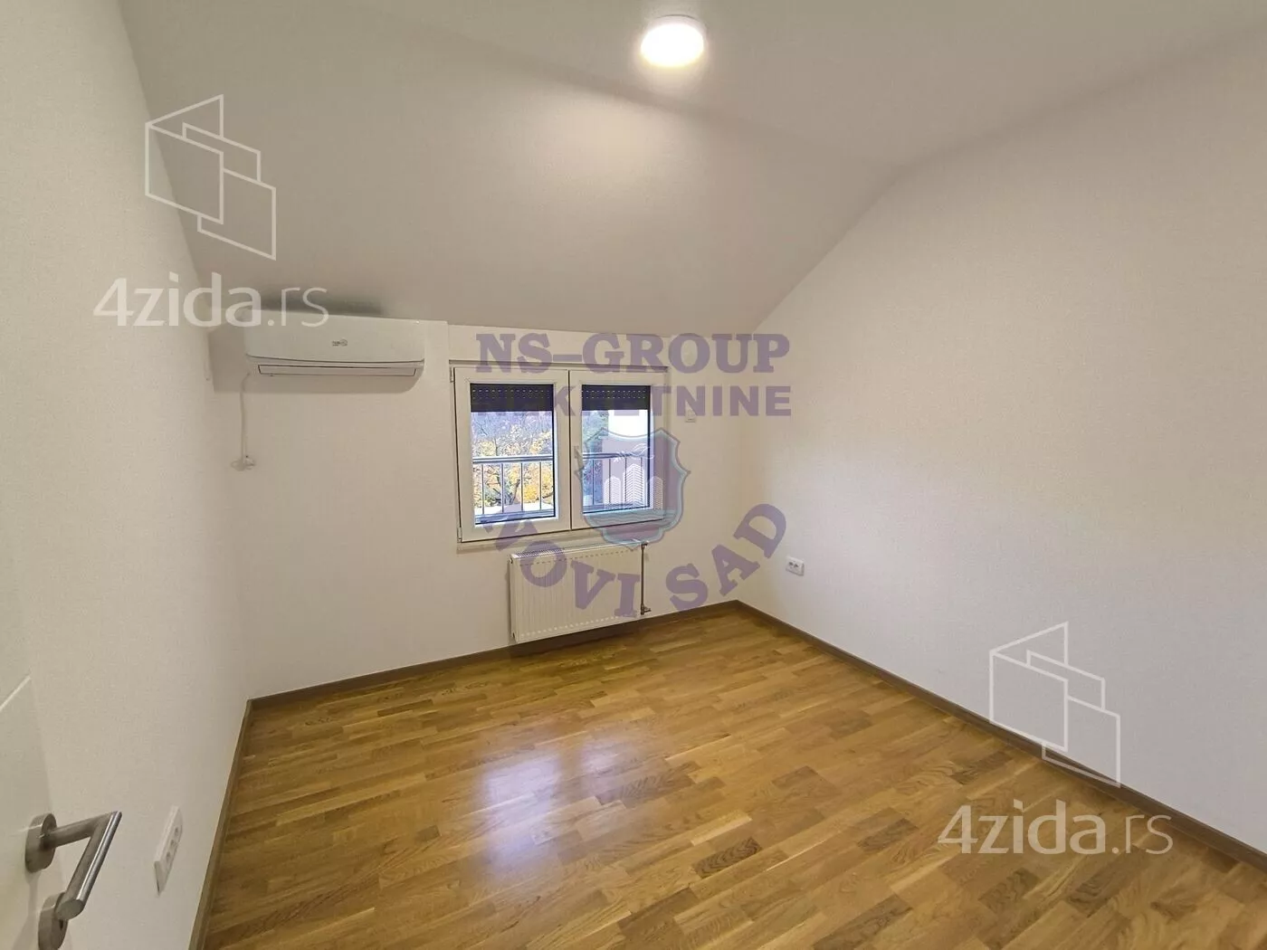 Petosoban stan | 4zida