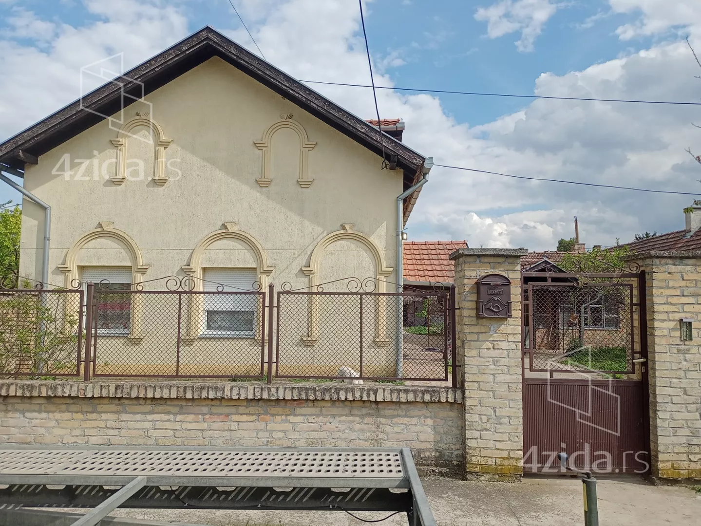 2-etažna kuća | 4zida