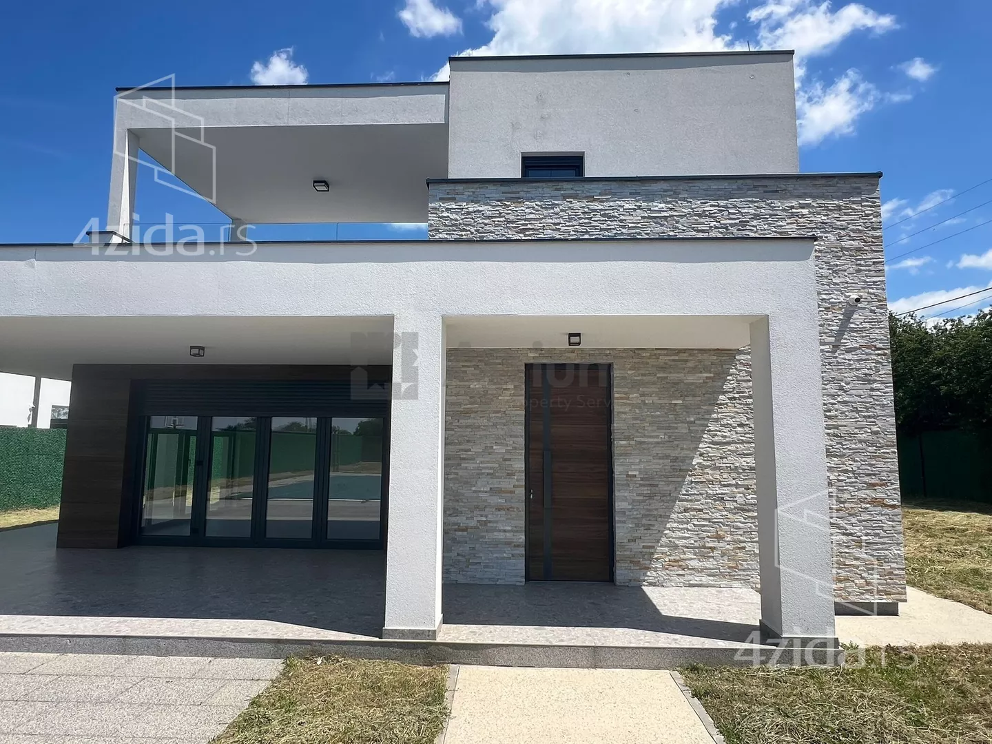 Kuća | 4zida