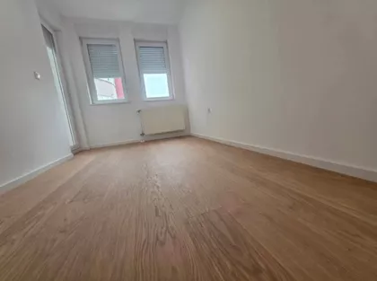 Gundulićeva | 4zida.rs