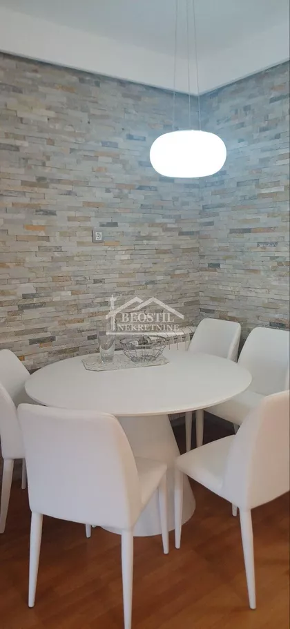 Kneza Višeslava | 4zida.rs