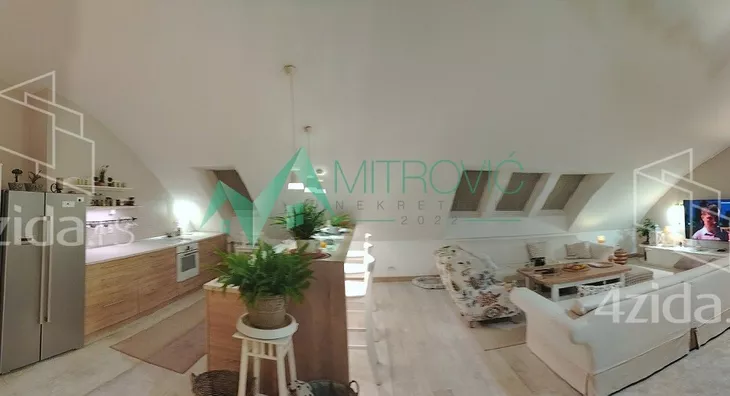 Petosoban stan | 4zida