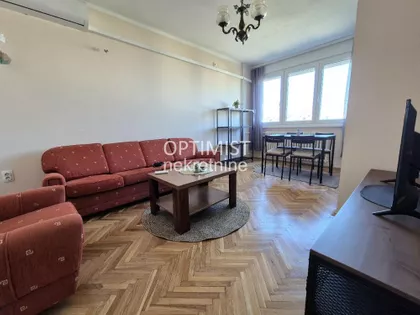 Dobrinovićeva | 4zida.rs