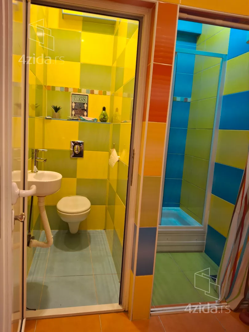 Petosoban stan | 4zida