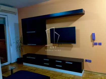 Mažuranićeva | 4zida.rs