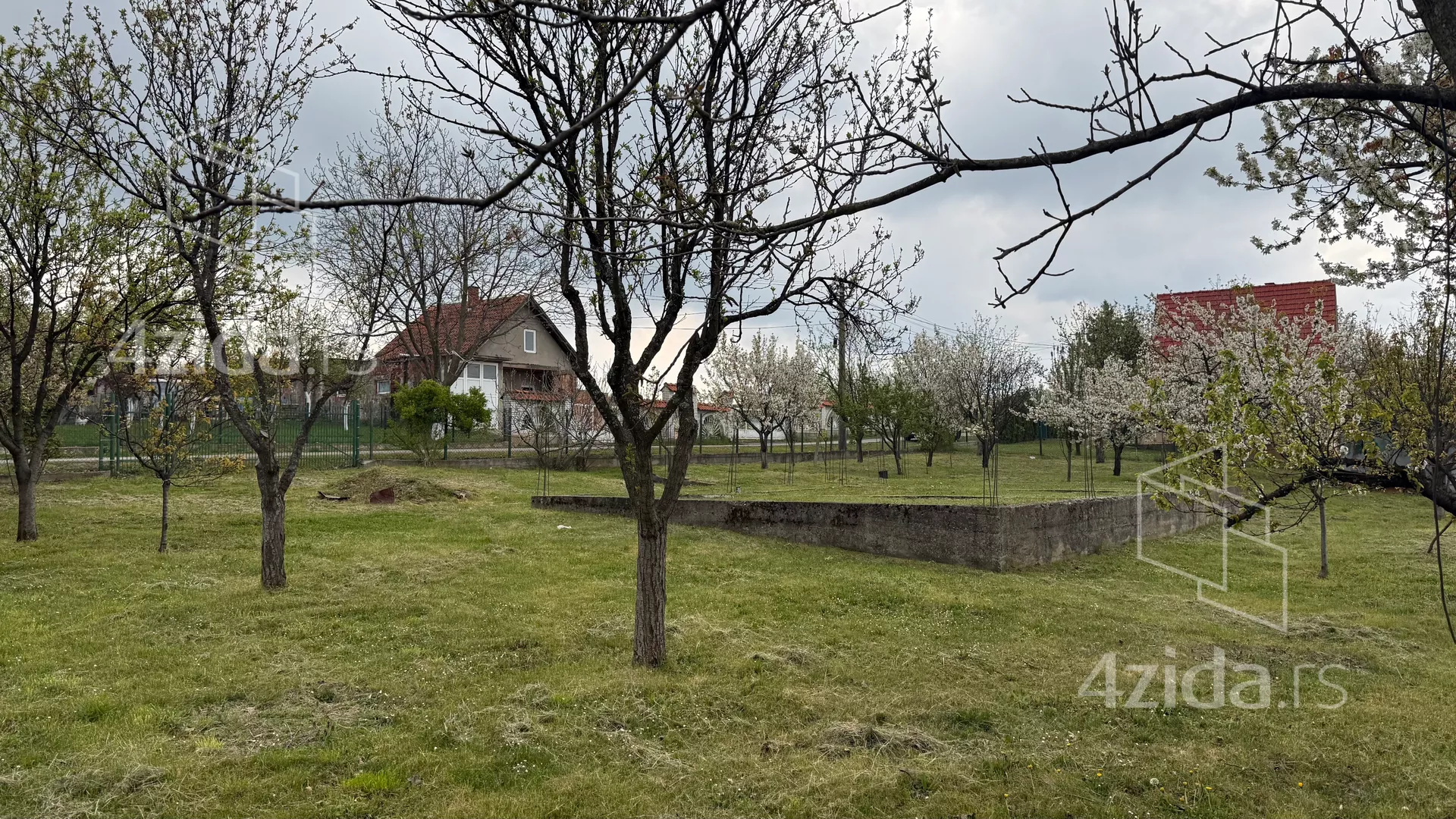 Građevinsko zemljište | 4zida