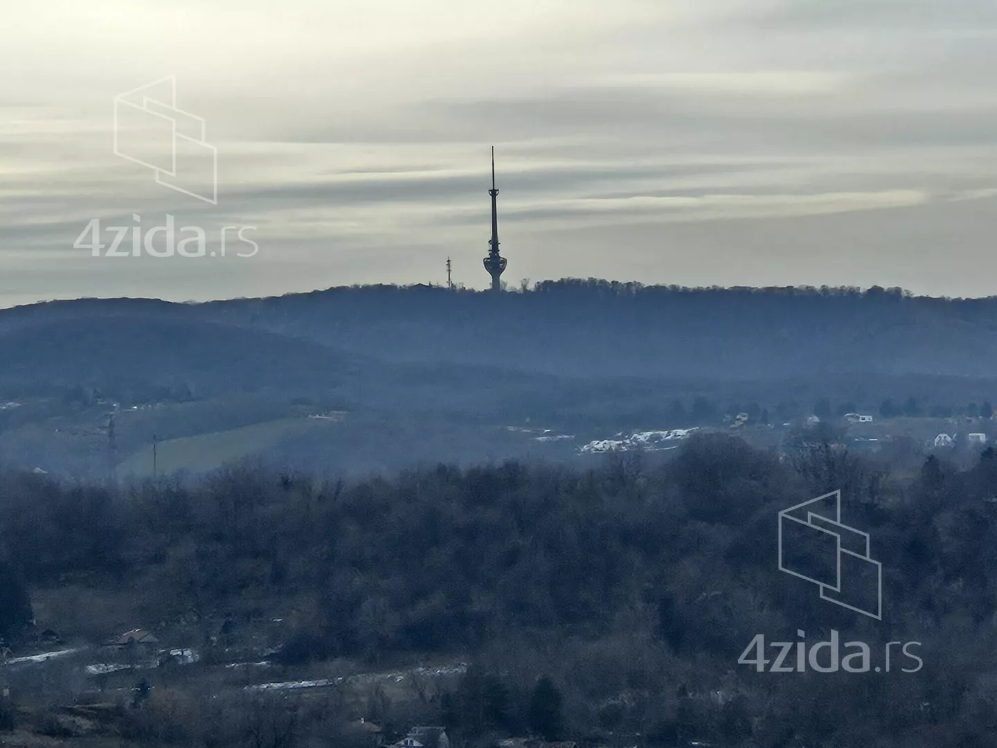 Troiposoban stan | 4zida