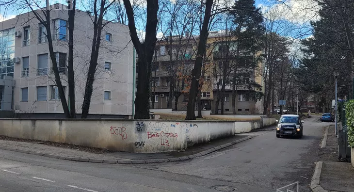 Garaža | 4zida