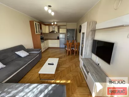 Novi Sad - Centar | 4zida.rs