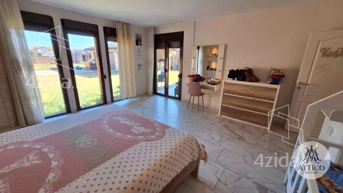 Kuća | 4zida