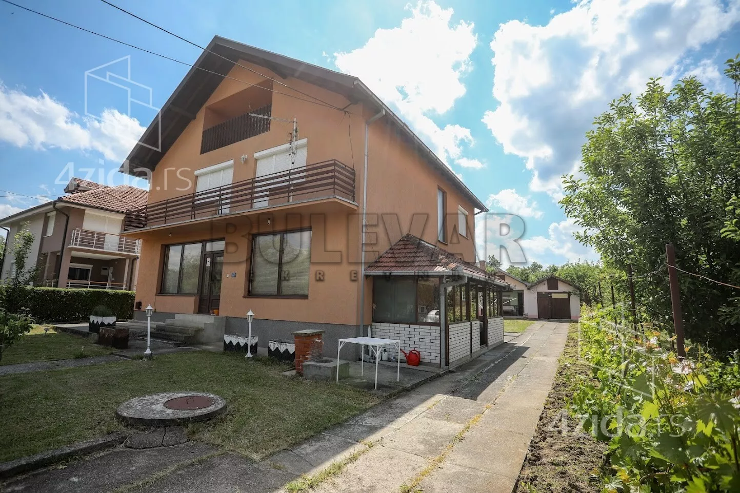 3-etažna kuća | 4zida