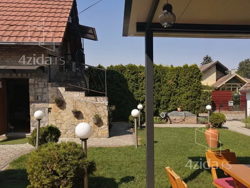 Kuća | 4zida