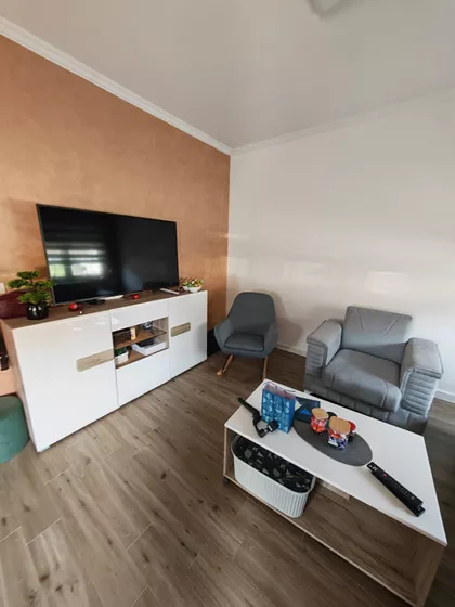 Jug Bogdana | 4zida.rs