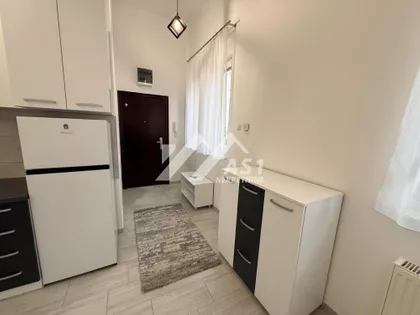 Orlovića Pavla | 4zida.rs