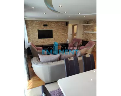 Dušana Jovanovića | 4zida.rs