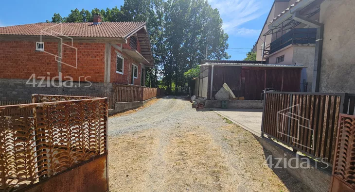 4-etažna kuća | 4zida