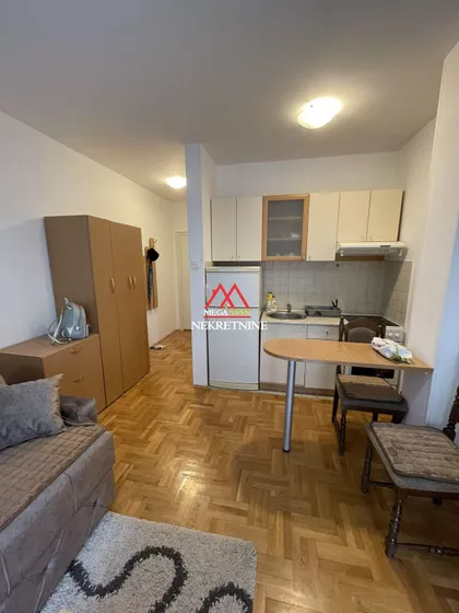 Braće Ribnikar | 4zida.rs