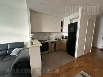 BEOGRAD NA VODI | 4zida.rs