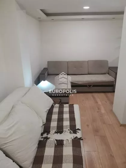 Makenzijeva | 4zida.rs