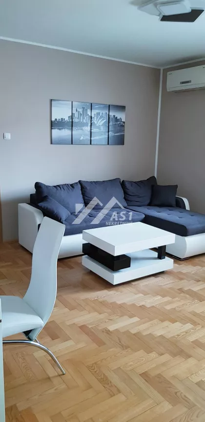 Ćirpanova | 4zida.rs