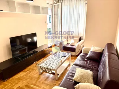 Socijalno | 4zida.rs