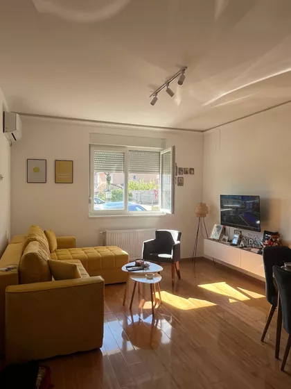 Mokroluška 15 | 4zida.rs