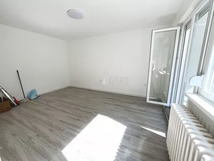 Sretena Mladenovića Mike | 4zida.rs