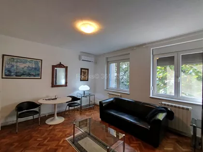 Skupština | 4zida.rs