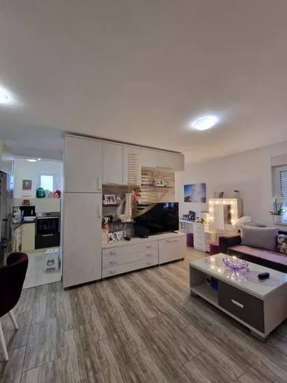 Bulevar Revolucije | 4zida.rs