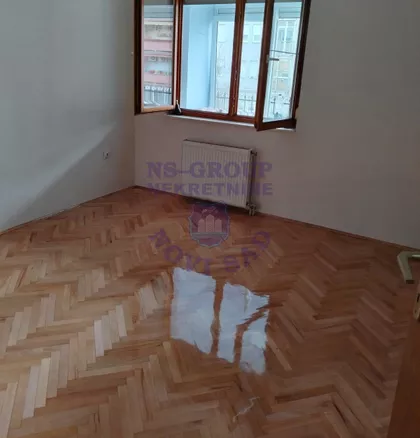 Cara Dušana | 4zida.rs