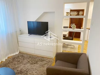Žarkovo | 4zida.rs