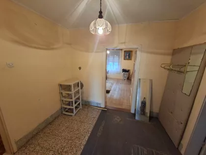 Mali Bajmok | 4zida.rs