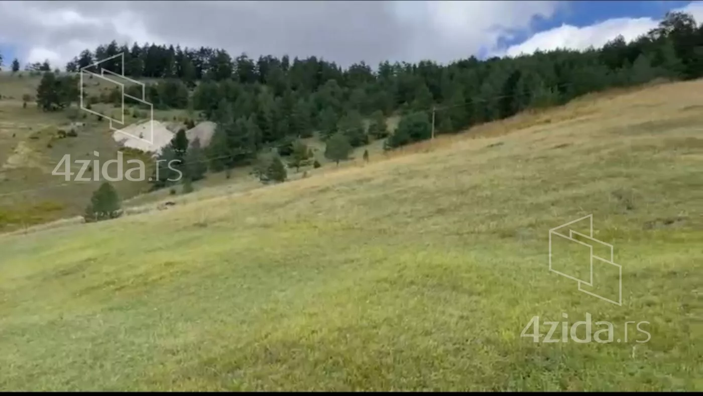 Građevinsko zemljište | 4zida