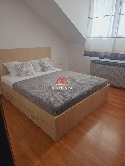 Tome Maksimovića | 4zida.rs