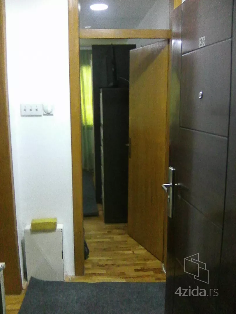 Garsonjera | 4zida