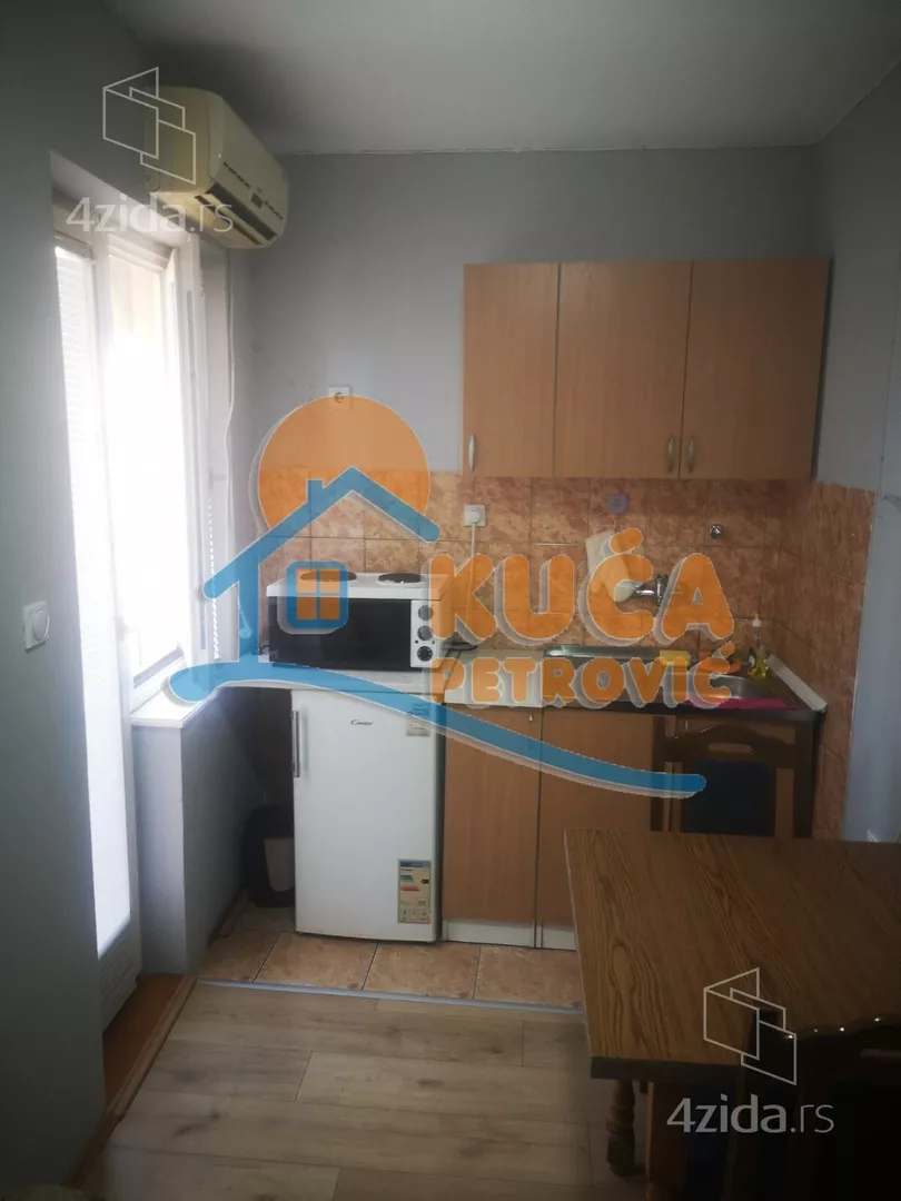 Garsonjera | 4zida