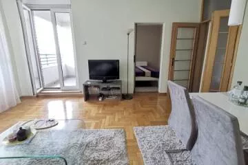 Bulevar Arsenija Čarnojevića | 4zida.rs